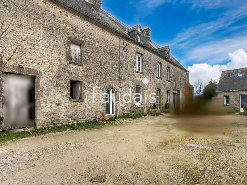 Maison - 200 m² - 7 pièces