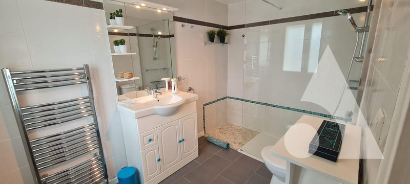 Maison - 144 m² - 5 pièces