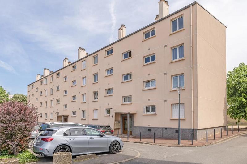 Appartement - 62 m² - 4 pièces