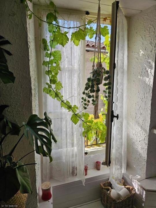 Maison en pierre - 108 m² - 4 pièces