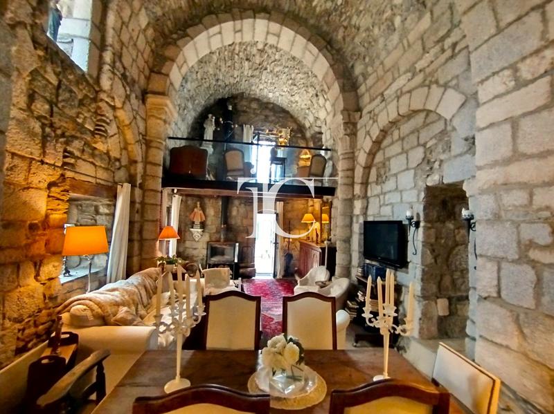 Maison en pierre - 116 m² - 5 pièces