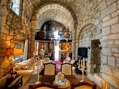 Maison en pierre - 116 m² - 5 pièces