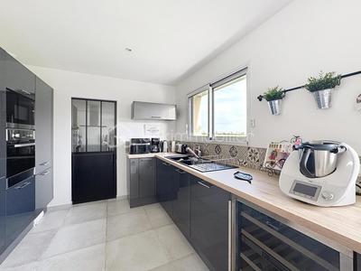 Maison d'architecte - 138 m² - 5 pièces