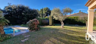 Maison - 203 m² - 6 pièces