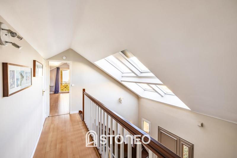 Maison ancienne - 204 m² - 7 pièces