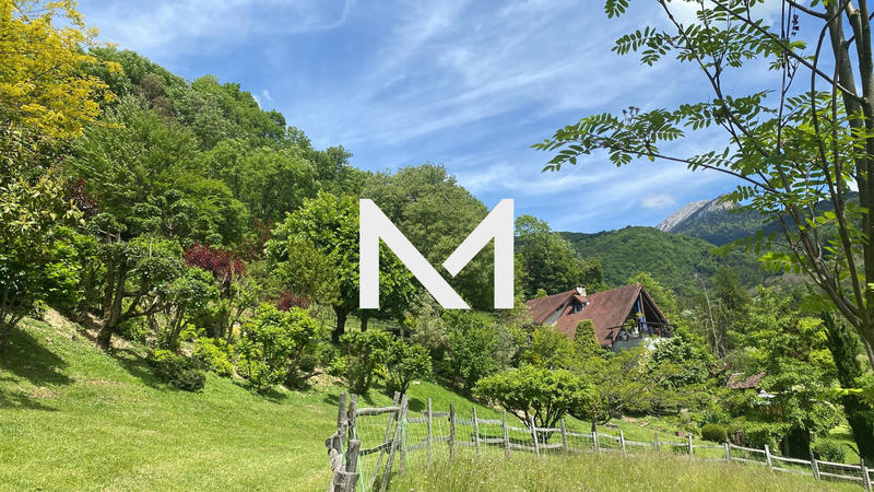 Maison - 190 m² - 5 pièces