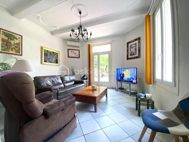 Demeure - 139 m² - 6 pièces