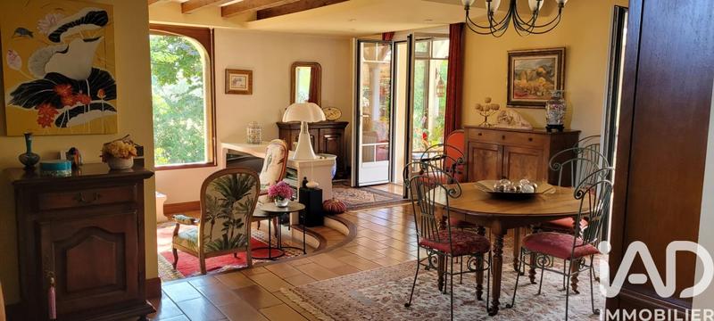 Maison - 170 m² - 7 pièces