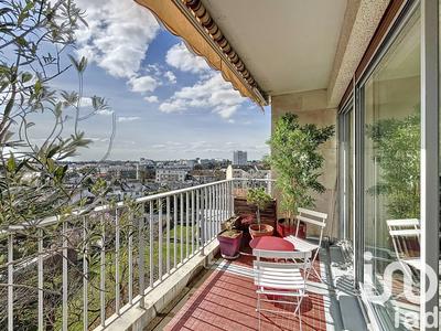 Appartement - 140 m² - 5 pièces