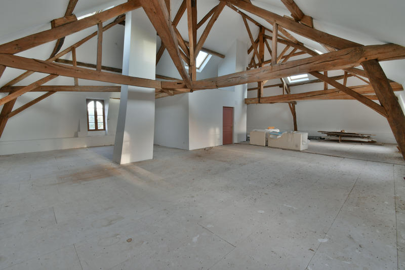 Maison de maîtres - 340 m² - 11 pièces