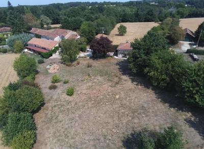 Maison - 140 m² - 9 pièces