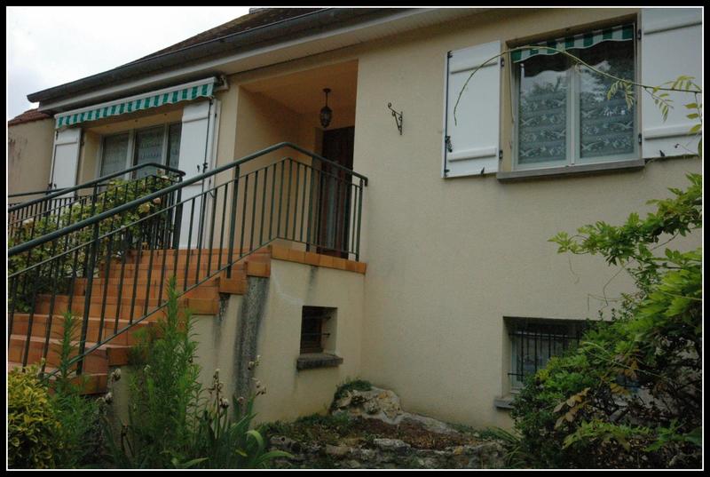 Maison traditionnelle - 200 m² - 6 pièces