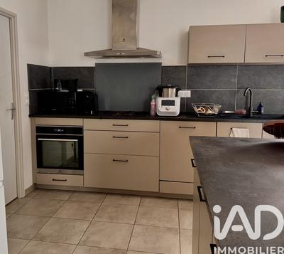 Maison - 86 m² - 4 pièces