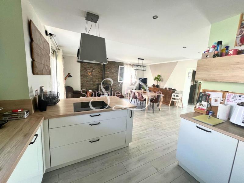 Maison - 125 m² - 6 pièces