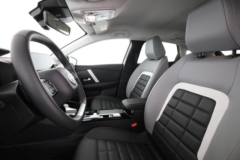 Citroën C4 1.2 Hybride Max e-Dcs6 136 ch