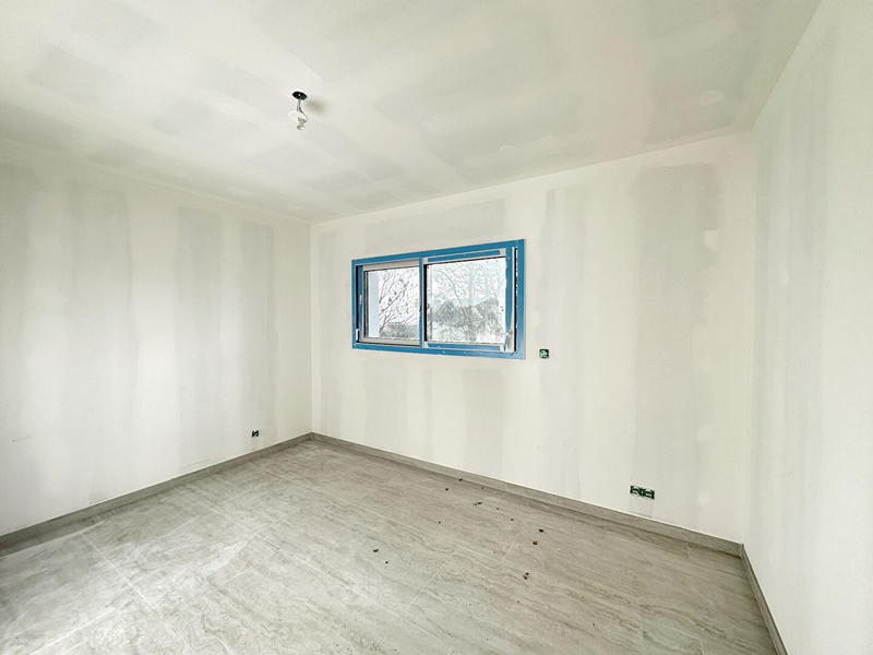 Maison - 103 m² - 4 pièces