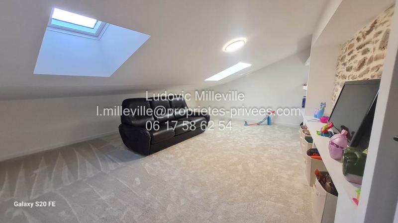 Maison - 166 m² - 6 pièces