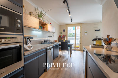 Appartement - 117 m² - 5 pièces