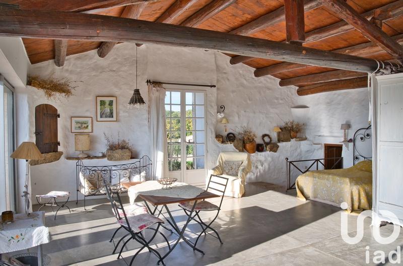 Maison - 263 m² - 10 pièces