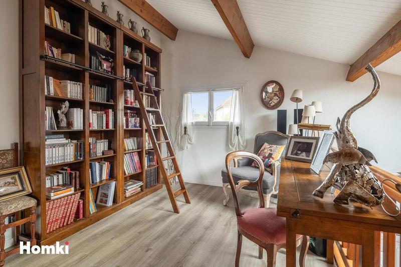 Maison - 140 m² - 6 pièces