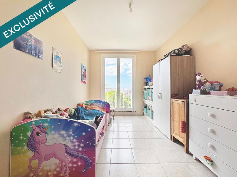 Appartement - 80 m² - 4 pièces