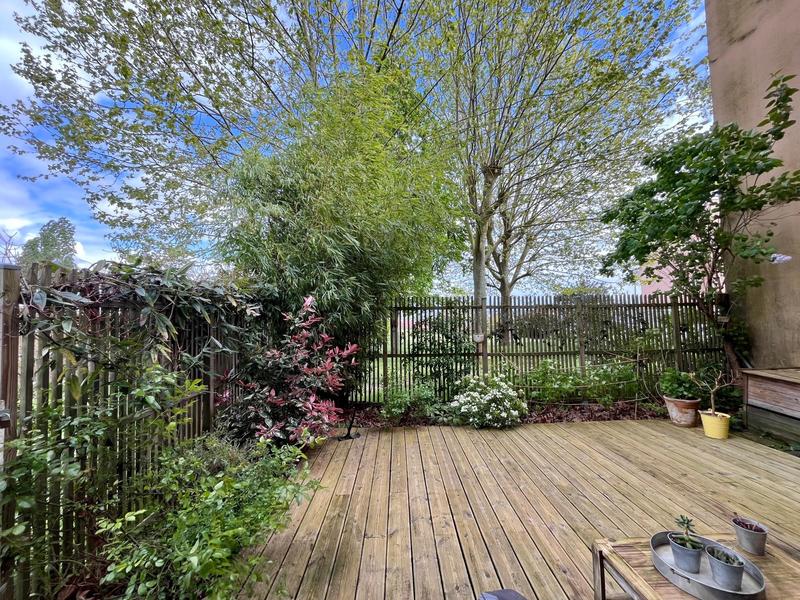 Appartement - 99 m² - 6 pièces