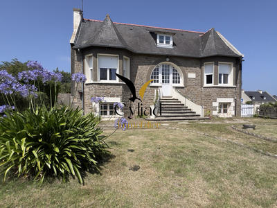 Maison - 99 m² - 3 pièces