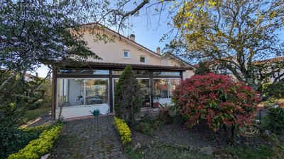 Maison - 108 m² - 6 pièces