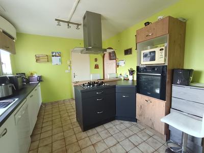 Maison - 96 m² - 5 pièces