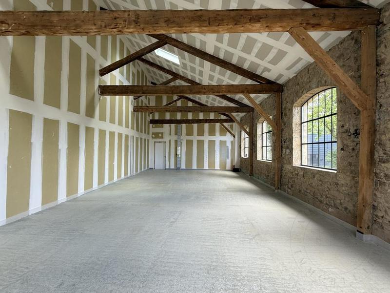 Local d'activité / Entrepôt - 118 m² - 1 pièce