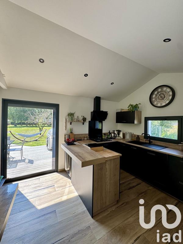 Maison - 80 m² - 3 pièces