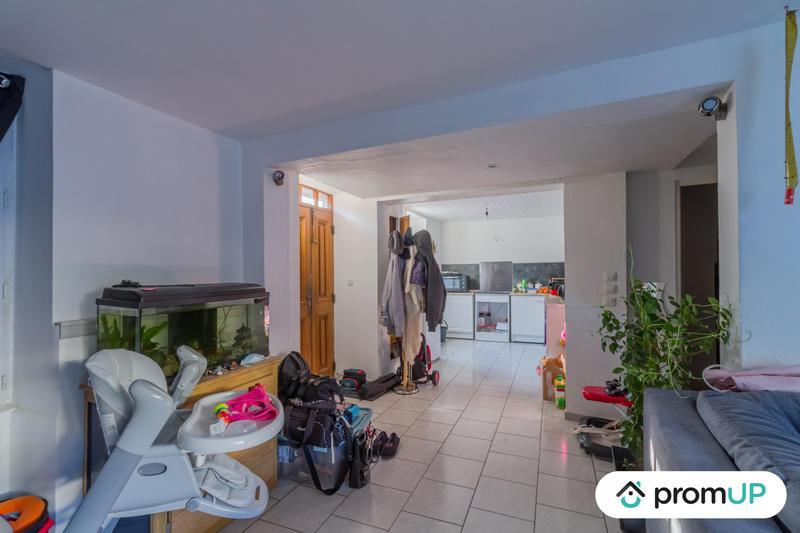 Maison - 95 m² - 6 pièces