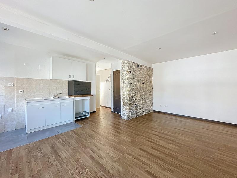 Immeuble - 127 m² - 7 pièces