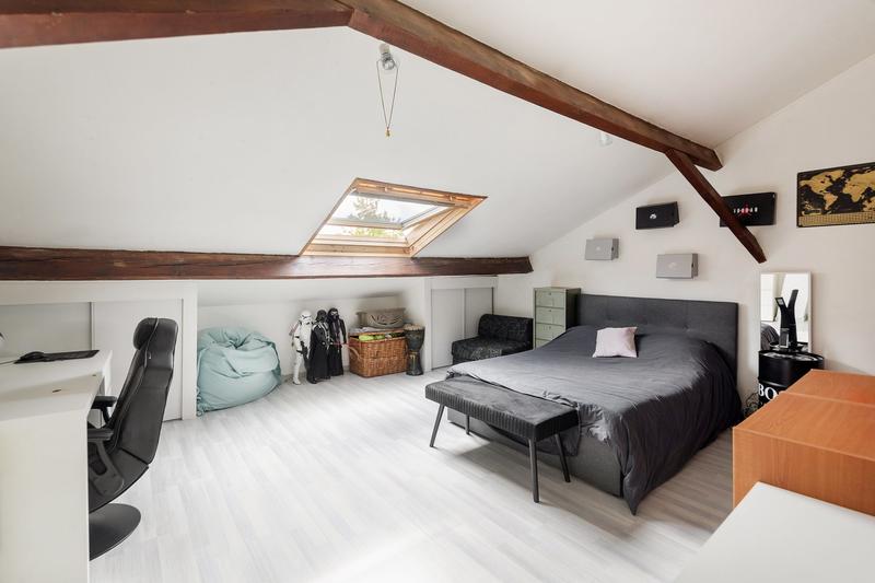 Maison - 104 m² - 5 pièces