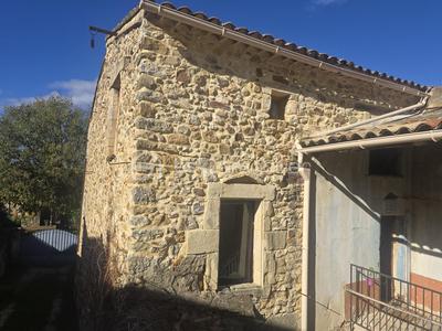 Maison en pierre - 78 m² - 4 pièces