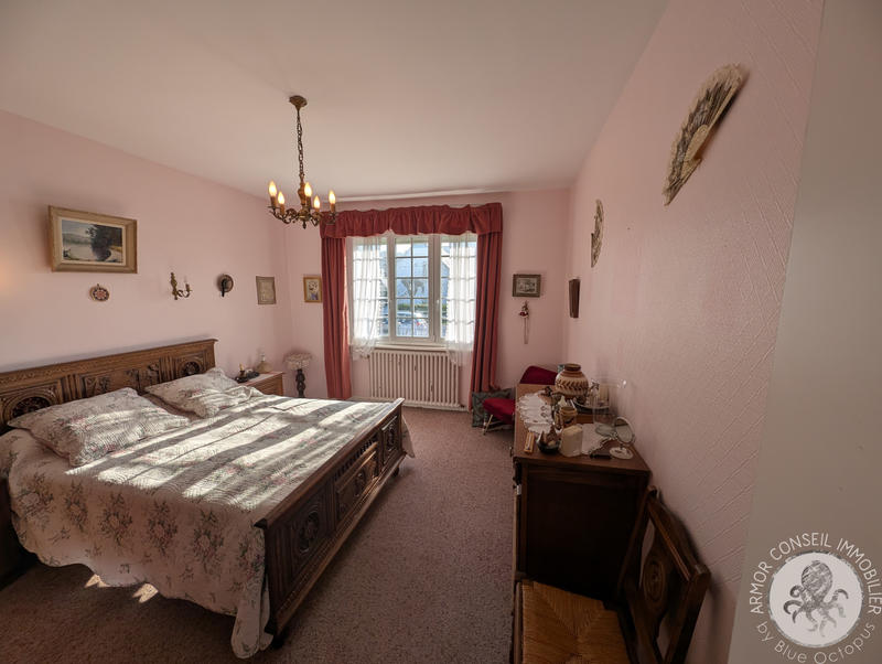 Maison - 175 m² - 8 pièces