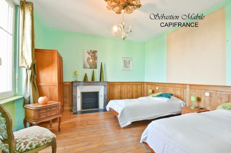 Maison bourgeoise - 264 m² - 10 pièces