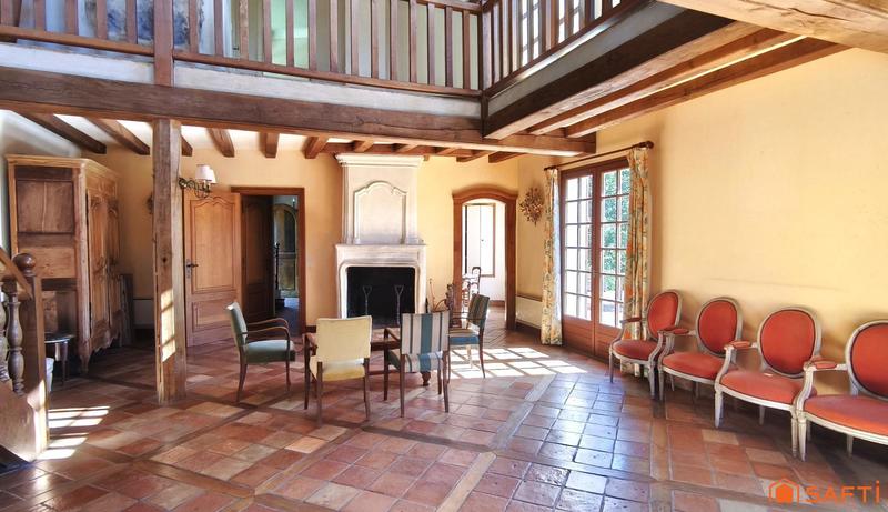 Villa - 173 m² - 9 pièces