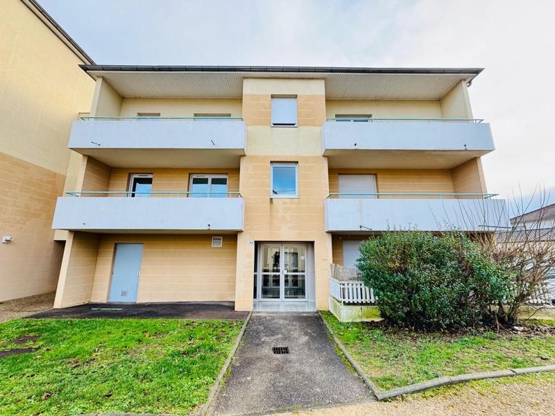 Appartement - 82 m² - 4 pièces