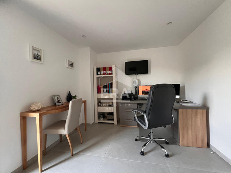 Villa - 220 m² - 7 pièces