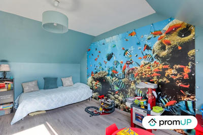 Maison - 137 m² - 5 pièces