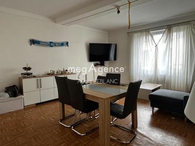 Maison - 171 m² - 6 pièces