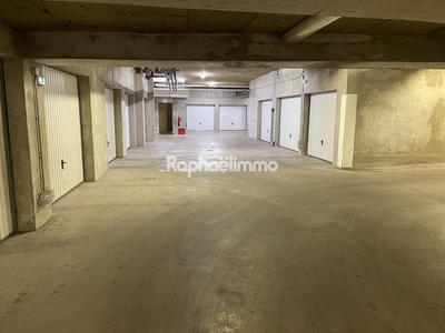 Parking / Garage - 14 m²