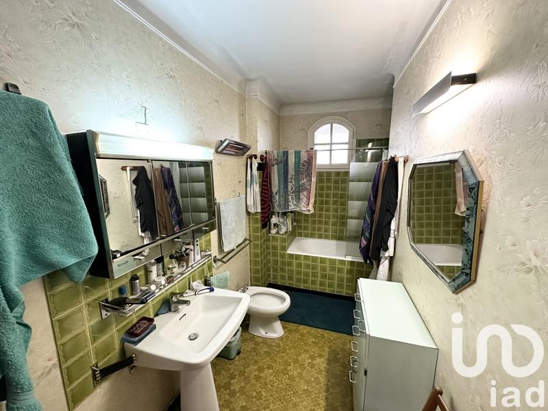 Maison - 190 m² - 8 pièces