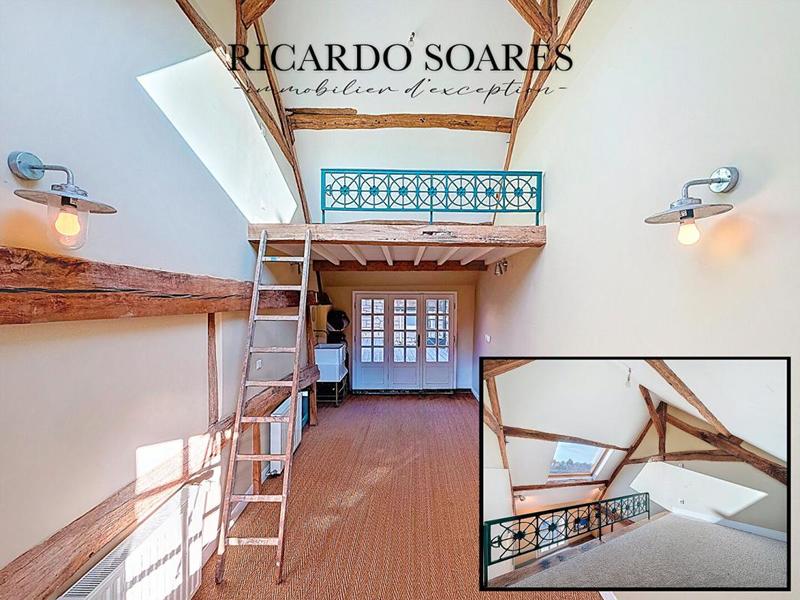 Maison - 207 m² - 9 pièces