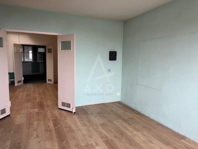 Entrepôt - 1 337 m²