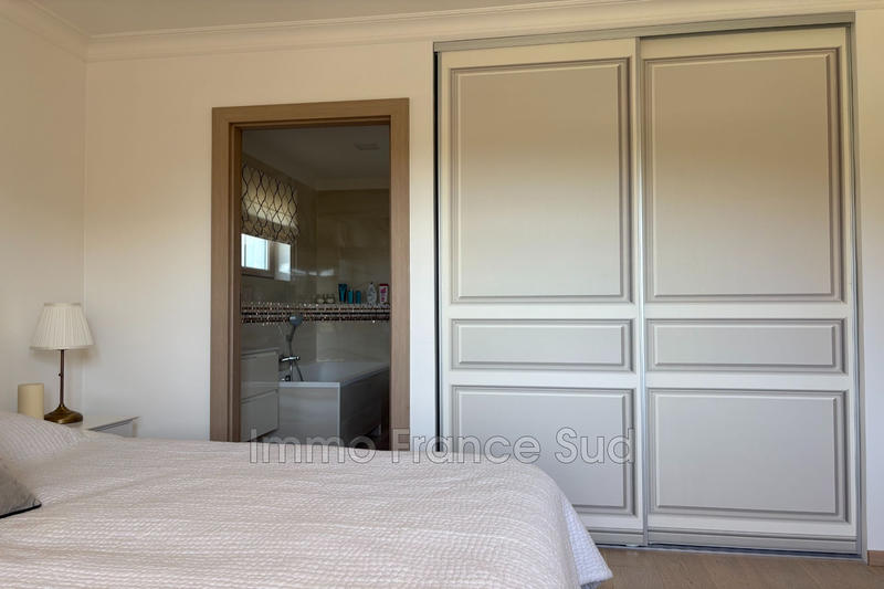 Villa - 175 m² - 7 pièces