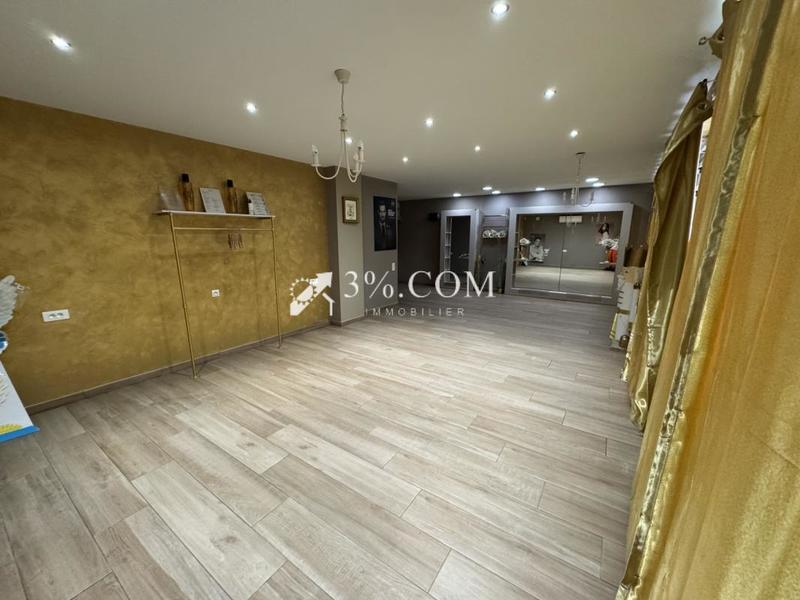 Maison - 187 m² - 6 pièces
