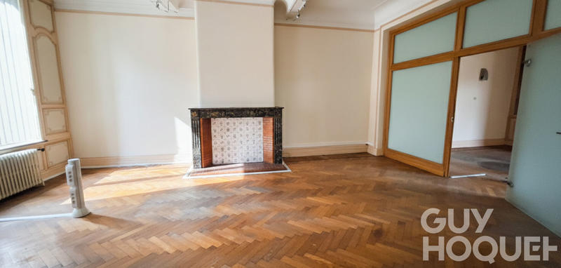 Maison bourgeoise - 418 m² - 10 pièces