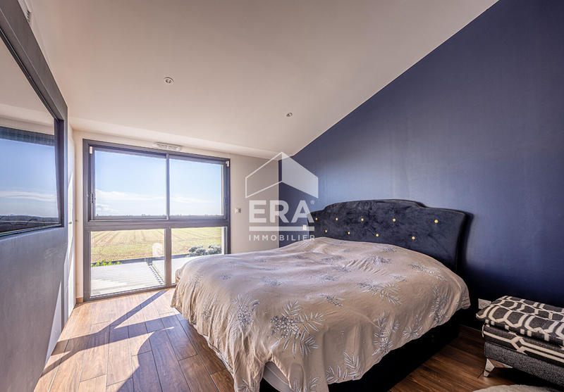 Maison - 202 m² - 6 pièces